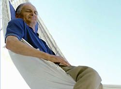 Pension-Rente-Pensionisten-Rentner-Pensionsl�cke-Alterspension-Fixkosten-Allianz-Versicherung-Wiener-St�dtische-Donau-W�stenrot-Pensionserh�hung-Pensionskommission-Karl-Blecha-Andreas-Khol-Seniorenrat-Pr�sidenten-Lebenshaltungskos