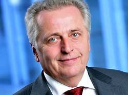 Pension-Pensionsantrittsalter-gesetzlichen Pensionsversicherung-M�nner-Frauen-Langzeitversichertenregelung-Sozialminister-Rudolf Hundstorfer-Antrittsalter-Korridorpension-Angleichung-Verhandlungen-Krankengeldzeiten-Aus�bungsersatzzeiten-Bauern-G