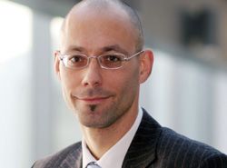 Rating-Wertpapiere-Emittent-Investoren-Finanzkrise-Wirtschaftskrise-Felix Düregger-Schoellerbank-Agenturen-Ratingagenturen-Klassifizierung-Derivate-kassamarkt-Moody’s-Staatspapiere-Island-Republik Österreich