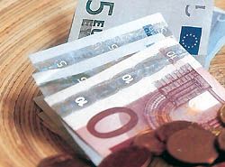 T�glich f�lliges Geld-Sparer-Anleger-Zinsen-Zinssatz-Tagesgeld-Spargelder-Geldanlage-Verzinsung