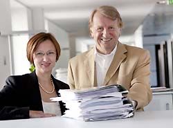Konsumentenschutz-Gabriele Zgubic-Harald Glatz-Unternehmen-Marktmacht-Gegengewicht-Konsumenten-Verbraucher-Finanzmärkte-Vereins für Konsumenteninformation-VKI-Banken-Zinsen-Arbeiterkammer Wien