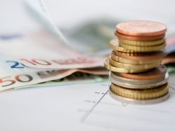 Zertifikat-Volksbank Investments-Fix Plus Garant 6/2012-Fixverzinsung-Steuer-Aktienkorb-Gesamtverzinsung-Aktie-Beobachtungstage-Auszahlungen-Kapitalschutz-Konditionen-Anleger-�sterreichischen Volksbanken-AG- Fremdemittenten-Garantin-US-Bank-Morgan St