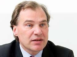 Finanzbeh�rde-Amtswege-Steuerangelegenheiten-FinanzOnline-steuerpflichtig-Finanzamt-Steuer-E-Government-Services-Steuerausgleich-elektronische Arbeitnehmerveranlagung-Bescheidzustellung-Bearbeitungsstand-elektronischer Steuerakt-Steuerkonto-Familienb
