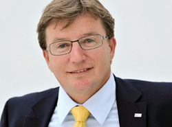 Zukunftsvorsorge-Altersvorsorge-Finanzkrise-Lebensversicherung-Sicherheit-Pension-garantierte Mindestverzinsung-Kapitalgarantie-Ertragsgarantie-CPPI-Modell-Aktien-Anleihen-Finanzmärkte-Thomas Heimhofer-BAWAG P.S.K. Versicherung AG