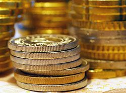 Europ�ische-Zentralbank-EZB-Kredite-Wirtschaftskrise-Finanzkrise-Leitzinssatz-Banken-Kreditinstitute-Spezialreditinstitute-Bausparkassen-Verbraucher-Konsumenten-Arbeiterkammer-Nieder�sterreich-Bankexperte-Ernst-Hafrank-Geb�hren-Zuschl�
