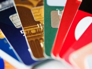 Gebühren bei Kreditkarten EU deckelt Transaktionskosten