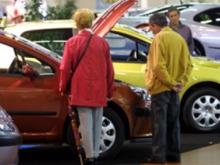 Pkw-Personenkraftwagen-Neuzulassungen-Benzin-Diesel-VW-Renault-Dacia-Skoda-Fiat-Abarth-BMW-Audi-Opel-Peugeot-Ford-Hyundai-