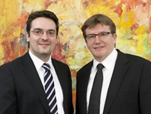 Trauerfall-Beerdigung-Hinterbliebenen-Bestattungskosten-Friedhofskosten-Steinmetzkosten-Leichenschmaus-Gebühren-Vorsorgeprodukt-Mindestalter-Höchstalter-Einmalprämie-laufende Prämie -Begräbniskostenvorsorge-Kunden-Klaus Wallner-BA