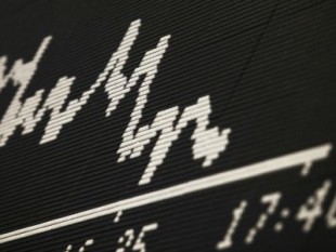 Aktien-Dividenden-Kursgewinnen-Schuldenkrise-Europa-USA-Finanzmärkte-Zinsen-Inflation-Rezession -Anleger-anlegen-Erträge-Dividendenstrategie-EURO STOXX-Geldsegen-Kursentwicklung-Fondsgesellschaft-Fidelity Worldwide Investment-Renditen-Adam Lessi