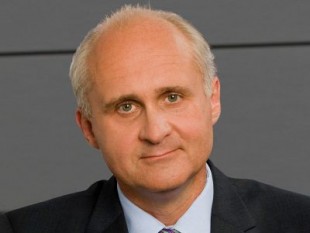 Versicherungen-Reisen-Kreuzfahrtschiff-Costa Concordia-Reiserisiken-Urlaub-Unruhen-Naturkatastrophen-Pauschalreise-Buchung-Gesundheitsrisiko-Krankheit-Unfall-e-Card-Ausland-Irrtum-Vertragskrankenhäusern-Vertragsambulanzen-Urlaubsdestinationen-Mittelm