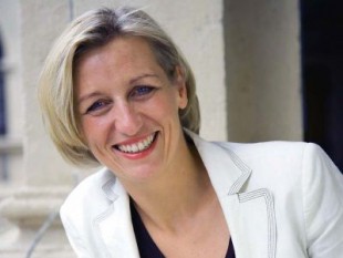 Pflege-Kristina Edlinger-Ploder-Landesrätin-Steiermark-Pflegebedürftiger-Pflegeheim-Leistungsverordnung-Steirisches Sozialhilfegesetz-LEVO-StSHG-Pflegezuschlag-Pflegegeldstufe-Tagsätze-Kollektivvertrag-Berufsvereinigung-ArbeitgeberInnen f&a