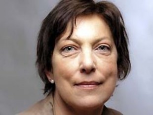 Tanken-Automatentankstellen-Autofahrer-Tankstellen-Tankautomaten-ÖAMTC-Verkehrswirtschaftsexpertin-Elisabeth Brandau-Tankstellenbetreiber-Selbstbedienung-Spritpreise-Kraftstoff-Öffnungszeiten-Nachteile-Bedienung-Ausland-Bedienungsanleitung-Displ