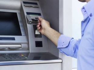 Bankomat im Ausland Gebühren bei Euro-Umrechnung