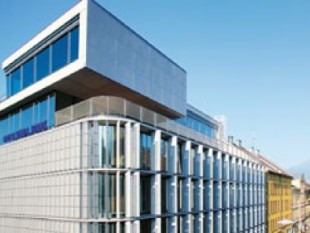 Hypo Tirol Bank-Land Tirol-Tirol-Landesregierung-Kapitalspritze-Energieversorger TIWAG-Tiroler Wasserkraft AG-Ausschüttungen-FinanzspritzeKernkapitalquote-Italien-Finanzmarktaufsicht-FMA-Vorstände-Anzeige-Aufsichtspflicht