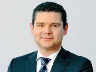 Rating-Intransparenz-Berufsunfähigkeitsversicherungen-BU-Preisunterschiede-Leistungsunterschiede-Kompetenz-Nürnberger-Leistungsfälle-Tarife-Versicherungen-Versicherungssektor-Finanzprodukte-Versicherungsprodukte-Konsumenten -Verbraucher-Pol