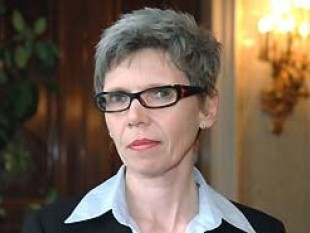 Versicherungen-Versicherungsmarkt-Versicherungskäufe-Websites-Suchmaschinen-Google-Vergleichsportale-Transparenz-Werbetexte-Versicherungsbedingungen-Kleingedrucktes-Unsicherheit-Kaufentscheidung-Einflussfaktoren-Image-Marke-Markenbekanntheit-Suche pr