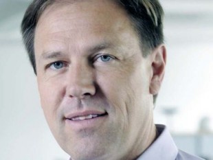 Ausspähgefahr-NSA-Abhörskandal-kleine und mittlere Unternehmen-KMU-Cloud-Google-Yahoo-Bedrohungen-Großunternehmen-Konzern-Cyber-Kriminelle- Security-Spezialisten-Angriff-Abwehr-Verteidigung-Spezialtools-IT-Fachmann-Mailserver-Schutz-iPhone