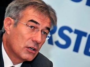 Aktien-Wertpapiere-Börse-Staatsanleihen-PIIGS-Staaten-Finanzmärkte-Währungsmärkte-Budgetdefizite-Erste Bank-Erste Group Research-Fritz Mostböck-Stock picking-OMV-Semperit-voestalpine-Günther Artner-Raiffeisen Bank Int.-Vienna