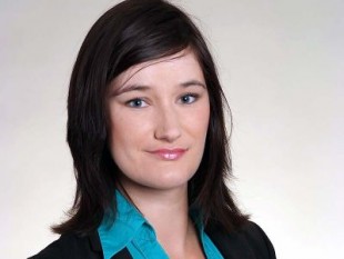 Mobile Banking-Kontostandabfrage-ÜberweisungenSmartphone-Tablet-Bankgeschäfte-Bankomaten-Filiale-Bankinstitut-App-Transaktionen- Zufriedenheit-Bank-Sicherheit-Sicherheitsprobleme-Christina Praßdorf-Finanzexpertin-GfK Austria-Bankberater