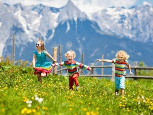 Sommerurlaub Quarantäne im Österreich-Urlaub - wer zahlt?