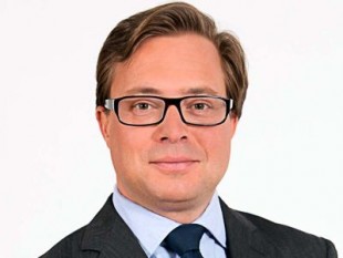 Geldanlage-Finanzkrise-Vermögensverwaltung-Investoren-Performanceverluste-Anleger-Transparenz-Beratung-Portfoliomanagement-Sachwerte-Direktinvestitionen-Immobilien-Gold-Investmentfonds-Aktien-Performance-Asset Manager-Kapitalmärkte-Finanzinforma