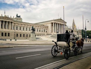 Wohnkredit Sparen für die Immobilie